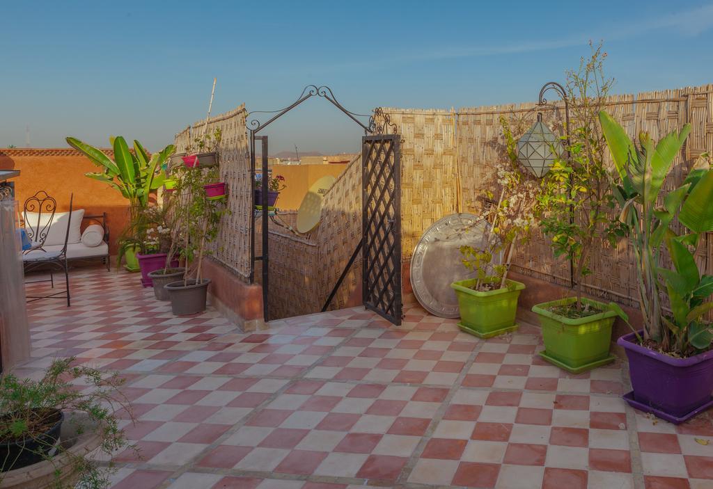 Отель Dar Ikalimo Marrakech Марракеш Экстерьер фото